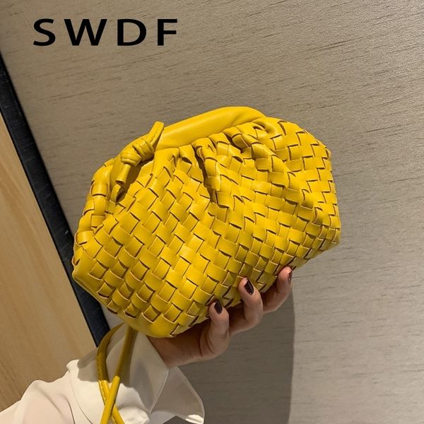 evening bags luxury ladies weave soft leather crossbody shoulder for women 2023 fashion female brand handbag and purse lady hobo 230301
evening bags luxury ladies weave soft leather crossbody shoulder for women 2023 fashion female brand handbag and purse lady hobo 230301
