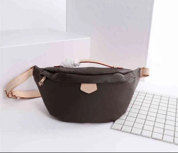 men's and women's luxury brand messenger bag leather shoulder strap chest bag fashion designer letter-printed waist bag women'
men's and women's luxury brand messenger bag leather shoulder strap chest bag fashion designer letter-printed waist bag women'