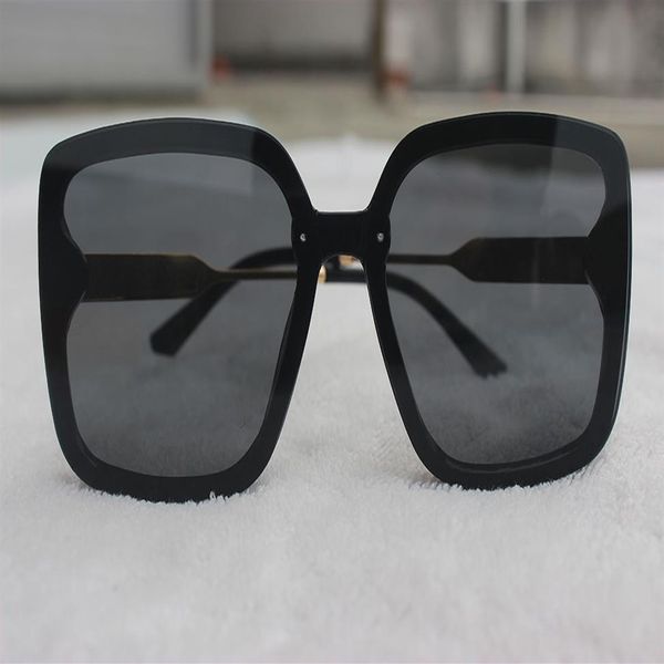 2021 sunglasses protective sports outdoor driving riding beach fashion black pink328a, White;black
2021 sunglasses protective sports outdoor driving riding beach fashion black pink328a, White;black