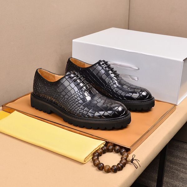 2023 formal dress shoes for gentle men brand fashion genuine leather flats suit business oxfords casual loafers size 38-44, Black
2023 formal dress shoes for gentle men brand fashion genuine leather flats suit business oxfords casual loafers size 38-44, Black