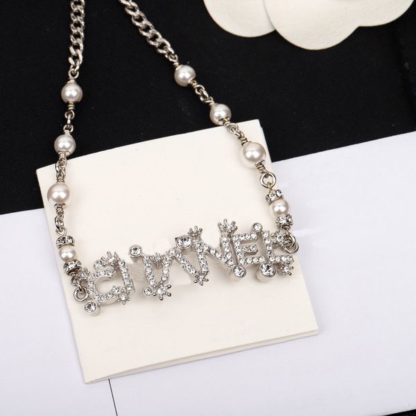 2023 luxury quality charm pendant necklace with diamond in silver plated and words design have box stamp ps3914, Golden
2023 luxury quality charm pendant necklace with diamond in silver plated and words design have box stamp ps3914, Golden
