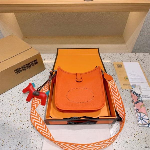 women's luxury design evelyn cross-body bag exquisite lightweight leather large capacity bags daily travel single shoulder pa236i
women's luxury design evelyn cross-body bag exquisite lightweight leather large capacity bags daily travel single shoulder pa236i