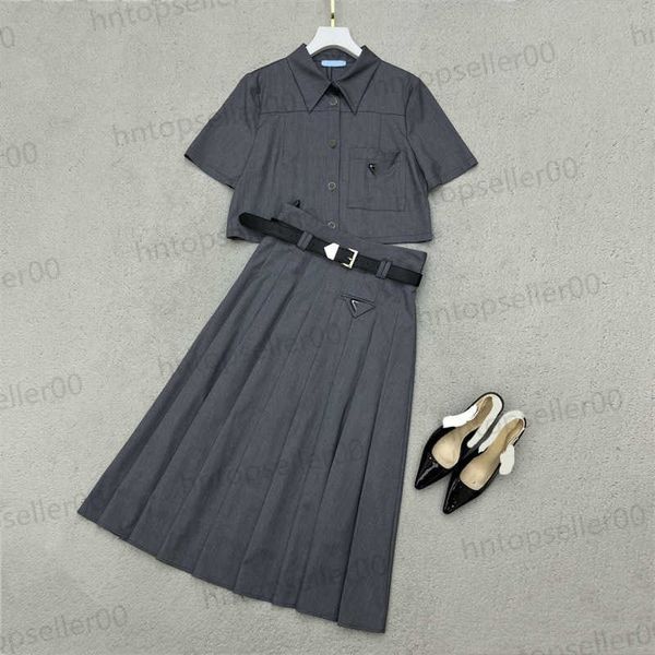 summer womens two piece short dresses fashion casual loose short-sleeved suit with pleated skirt suit classic triangle logo design custom im, White
summer womens two piece short dresses fashion casual loose short-sleeved suit with pleated skirt suit classic triangle logo design custom im, White