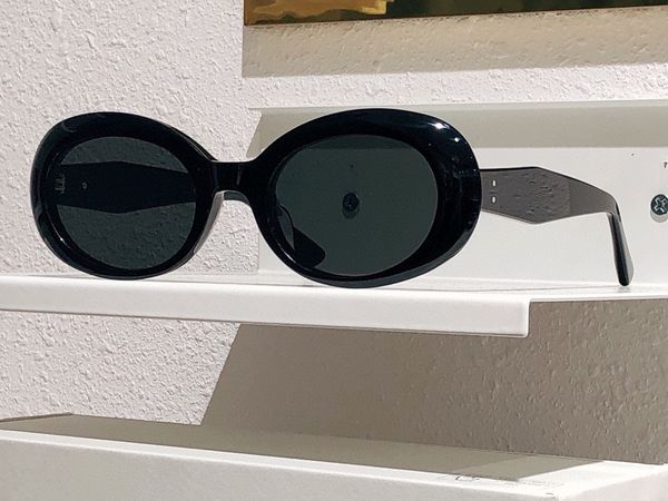sunglasses for women men summer la mode designers style anti-ultraviolet retro plate full frame fashion glasses random box, White;black