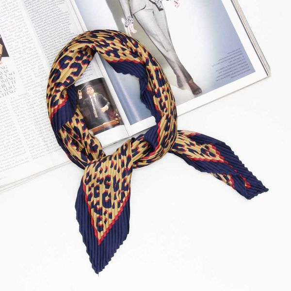 scarves animal prints fashionable women kerchief neckwear pleated square scarf headwear bag tie 2018 new foulard bandana ll190320 l230302, Blue;gray
scarves animal prints fashionable women kerchief neckwear pleated square scarf headwear bag tie 2018 new foulard bandana ll190320 l230302, Blue;gray