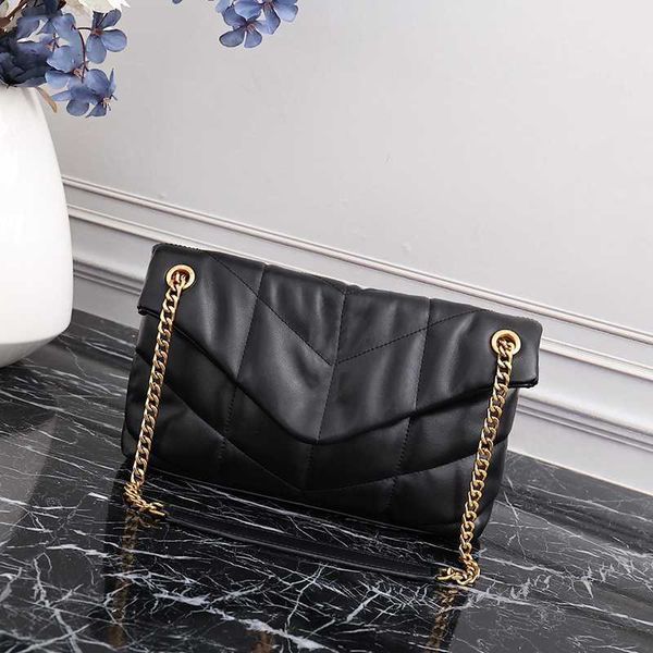2023 factory wholesale designer woman crossbody shoulder bags ladies leather purses
2023 factory wholesale designer woman crossbody shoulder bags ladies leather purses