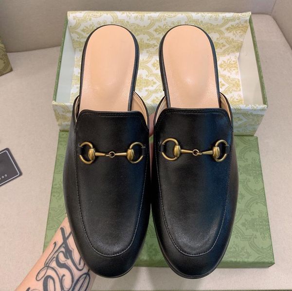 2023 princetown slipper designer sandals men genuine leather slippers classic women loafers buckel flat shoes velvet leather sandal with box, Black
2023 princetown slipper designer sandals men genuine leather slippers classic women loafers buckel flat shoes velvet leather sandal with box, Black