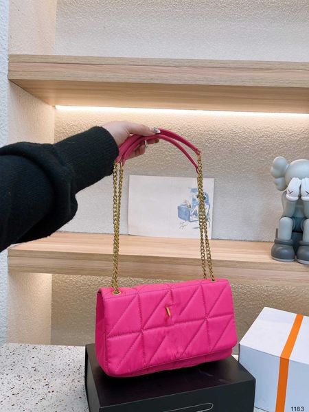 luxury designer bags handbag shoulder crossbody bags tote new fashion texture shoulder strap multifunctional portable envelope camera bags f
luxury designer bags handbag shoulder crossbody bags tote new fashion texture shoulder strap multifunctional portable envelope camera bags f