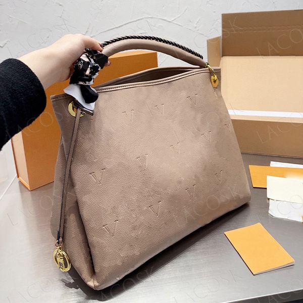 large handbags emboss totes woman luxurys shopping bag letter shoulder bag quality ladies bags genuine leather
large handbags emboss totes woman luxurys shopping bag letter shoulder bag quality ladies bags genuine leather