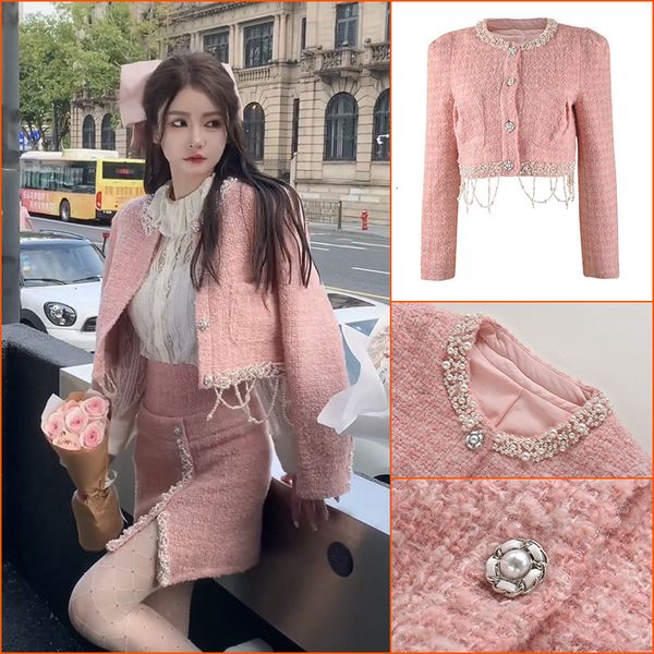 two piece dress fashion autumn and winter 2 sets women outfits oneck long sleeve with beading pearls pink short tweed jacket suit skirt 2303, White
two piece dress fashion autumn and winter 2 sets women outfits oneck long sleeve with beading pearls pink short tweed jacket suit skirt 2303, White