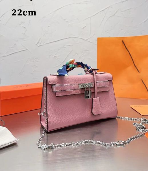 luxury shopping totes designer 5a woman shoulder bags designer handbags lady leather tote female leather oblique cro platinum portable cross
luxury shopping totes designer 5a woman shoulder bags designer handbags lady leather tote female leather oblique cro platinum portable cross