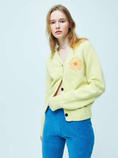 women's knits tees spring and summer small daisy cardigan v-neck long-sleeved women 230302, White
women's knits tees spring and summer small daisy cardigan v-neck long-sleeved women 230302, White