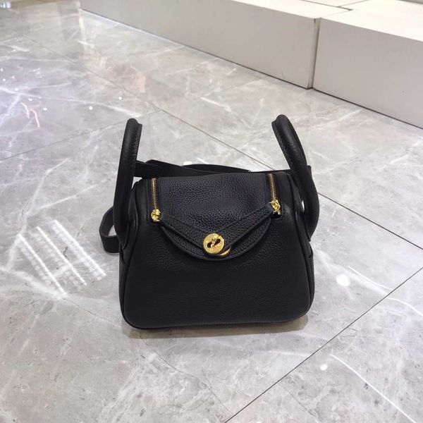 h lind casual bags new mini bag cow leather doctor women s fashion one shoulder diagonal cross portable pillow medicine
h lind casual bags new mini bag cow leather doctor women s fashion one shoulder diagonal cross portable pillow medicine