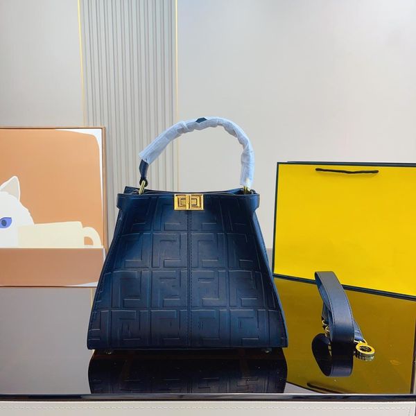 designer luxury totes fashion womens handbags crossbody bags spring style sac three colors bag lady handbags
designer luxury totes fashion womens handbags crossbody bags spring style sac three colors bag lady handbags