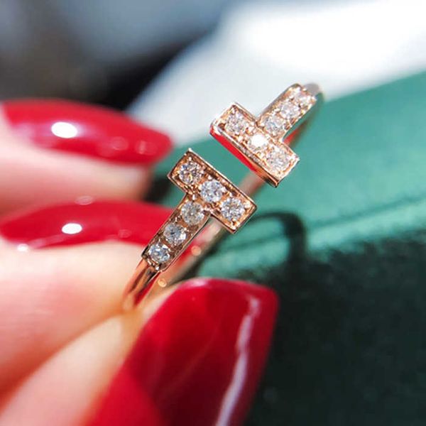 t house double ring 925 sterling silver plated 18k gold i t with diamond full open high edition
t house double ring 925 sterling silver plated 18k gold i t with diamond full open high edition