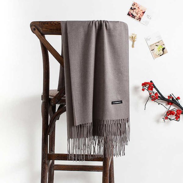 scarves solid color imitate cashmere scarf woman keep warm will shawl joker scarf annual meeting l230302, Blue;gray
scarves solid color imitate cashmere scarf woman keep warm will shawl joker scarf annual meeting l230302, Blue;gray