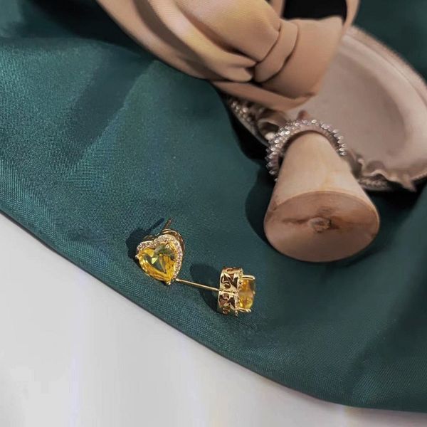 diamond gold stud earrings designer jewelry fashion silver earring for lady women party studs hoops, Golden;silver
diamond gold stud earrings designer jewelry fashion silver earring for lady women party studs hoops, Golden;silver