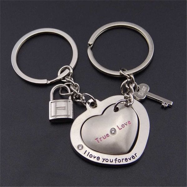 key rings 1 pair couple keychain love keyring boyfriend gift anniversary jewelry r230301, Slivery;golden
key rings 1 pair couple keychain love keyring boyfriend gift anniversary jewelry r230301, Slivery;golden