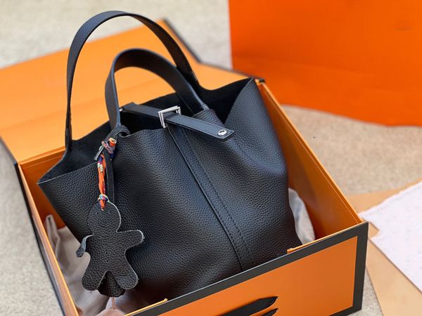 fashion designer spring and summer cross-body bag women's backpack handbag women's cross-body bag evening handbag leisure bag
fashion designer spring and summer cross-body bag women's backpack handbag women's cross-body bag evening handbag leisure bag