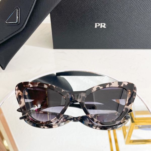 p brand sunglasses cat eye frame smith eyewear retro round women luxury men brand designer small sun glasses with box, White;black
p brand sunglasses cat eye frame smith eyewear retro round women luxury men brand designer small sun glasses with box, White;black