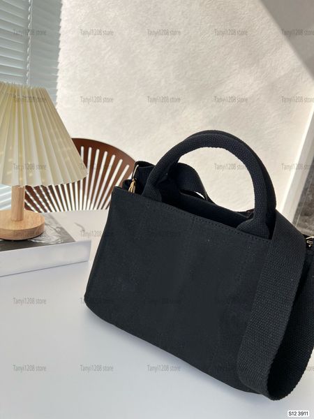 2023 new prads canvas tote bags classic luxury designer bag popular summer beach bag large women shopping bag vintage triangle logo handbag
2023 new prads canvas tote bags classic luxury designer bag popular summer beach bag large women shopping bag vintage triangle logo handbag