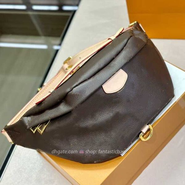 genuine leather men's chest bag sports crossbody small backpack single shoulder waist bag business magnanimity
genuine leather men's chest bag sports crossbody small backpack single shoulder waist bag business magnanimity