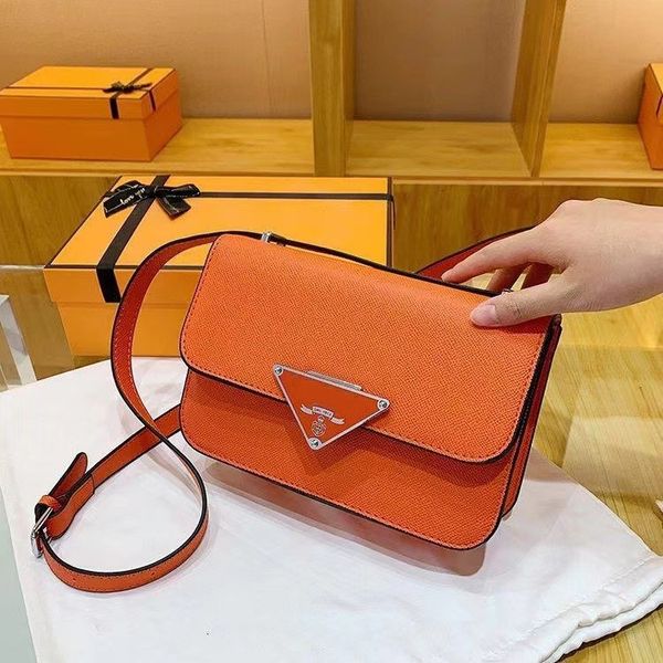 fashion shoulder bag women's cross-body handbag high-quality chain organ small square bag luxury design multifunctional tote bag envelo
fashion shoulder bag women's cross-body handbag high-quality chain organ small square bag luxury design multifunctional tote bag envelo