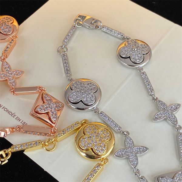accessories charm bracelets designers jewelry golden silver sparking diamond bracelet for wedding party lovers engagement anniversary
accessories charm bracelets designers jewelry golden silver sparking diamond bracelet for wedding party lovers engagement anniversary
