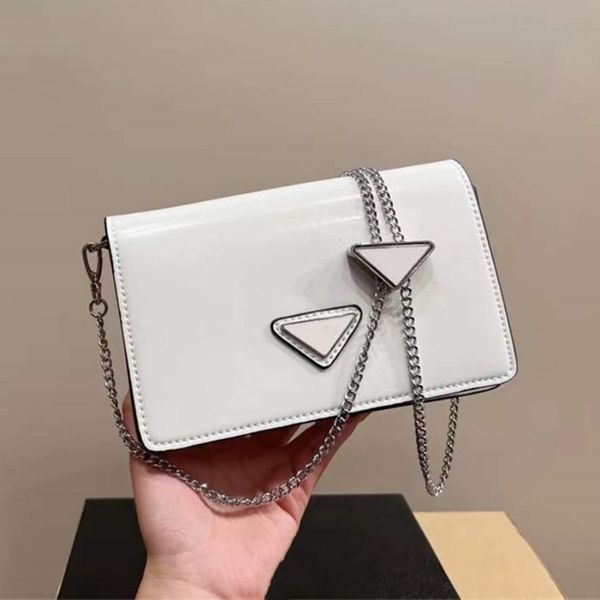 mini glossy chain bags designer bag woman shoulder bag triangle chains luxury crossbody purse flap lady tote patent leather 5a 2023
mini glossy chain bags designer bag woman shoulder bag triangle chains luxury crossbody purse flap lady tote patent leather 5a 2023