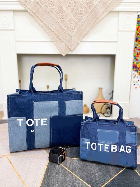 totes new three sizes 8 colors the tote bag bag designer bags women quality all-match alphabet pattern shoulder shoppings handbags 230302
totes new three sizes 8 colors the tote bag bag designer bags women quality all-match alphabet pattern shoulder shoppings handbags 230302