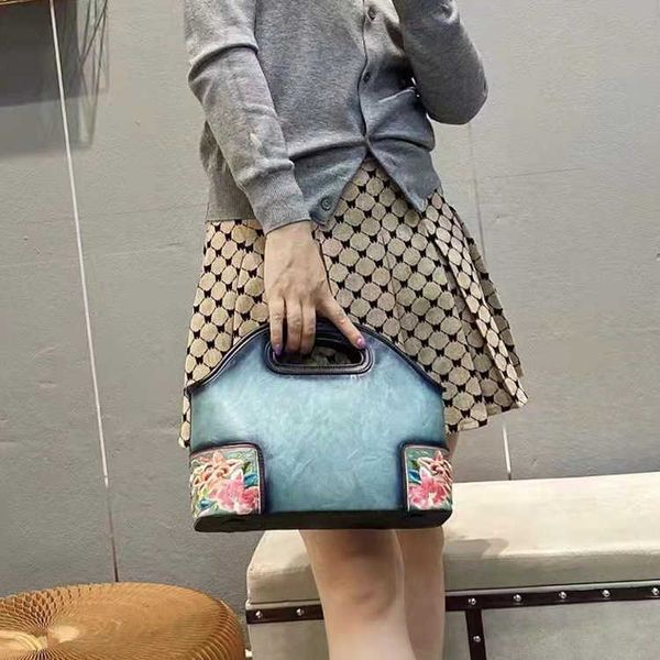 totes bag women embroidery cheongsam portable messenger single shoulder bags women's bag purses womens tote handbags
totes bag women embroidery cheongsam portable messenger single shoulder bags women's bag purses womens tote handbags