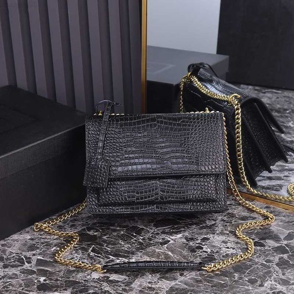 sac a main france style luxury crocodile leather hand bags ladies shoulder bags designer bags for women
sac a main france style luxury crocodile leather hand bags ladies shoulder bags designer bags for women