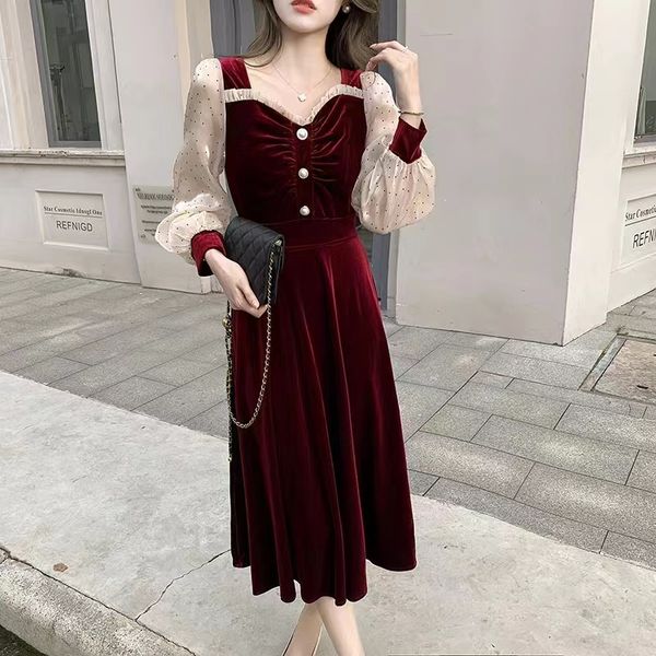 casual dress 2023 new noble, age reducing, foreign style, fashion, high-end hepburn style, waist closing, thin, golden velvet dress smlxl, Black;gray
casual dress 2023 new noble, age reducing, foreign style, fashion, high-end hepburn style, waist closing, thin, golden velvet dress smlxl, Black;gray