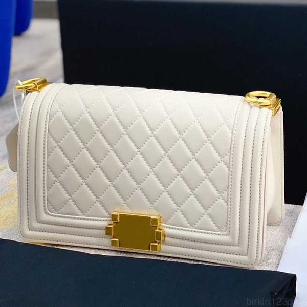 cc bag designer bag shoulder chan nel chain bag clutch flap wallet check velour thread purse double letters solid hasp luxury handbags
cc bag designer bag shoulder chan nel chain bag clutch flap wallet check velour thread purse double letters solid hasp luxury handbags