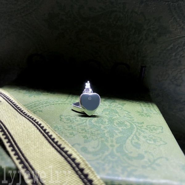 mens luxury women cjeweler stud earrings jewlery designers for women love shape hearts polished metal engagement ohrringe silver color desig, Golden;silver
mens luxury women cjeweler stud earrings jewlery designers for women love shape hearts polished metal engagement ohrringe silver color desig, Golden;silver