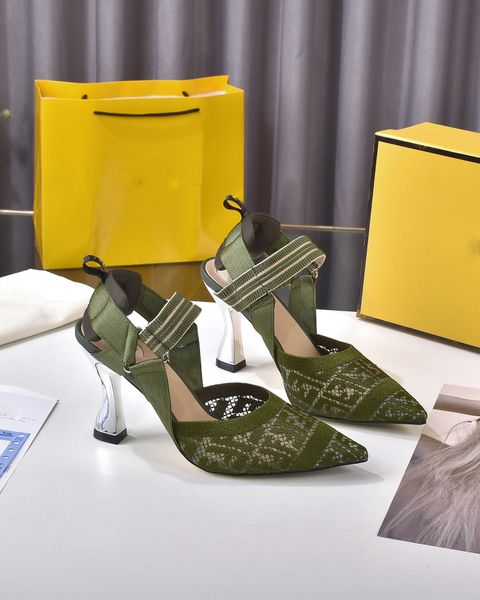 2023 designer sandals dress shoes women sandal pumps high heels satin pumps with crystal embellishment 35-42, Black
2023 designer sandals dress shoes women sandal pumps high heels satin pumps with crystal embellishment 35-42, Black