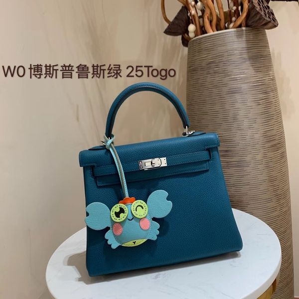 25cm shoulder bag fully handmade luxury totes italy togo leather brand purse luxury handbag wasx line stitching many colors to choose fast d
25cm shoulder bag fully handmade luxury totes italy togo leather brand purse luxury handbag wasx line stitching many colors to choose fast d