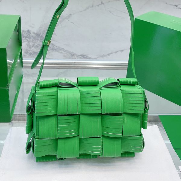 weave solid color pillow bag fashion shoulder cross body bags women hollow out woven leather messenger bag interior zipper pocket adjustable
weave solid color pillow bag fashion shoulder cross body bags women hollow out woven leather messenger bag interior zipper pocket adjustable