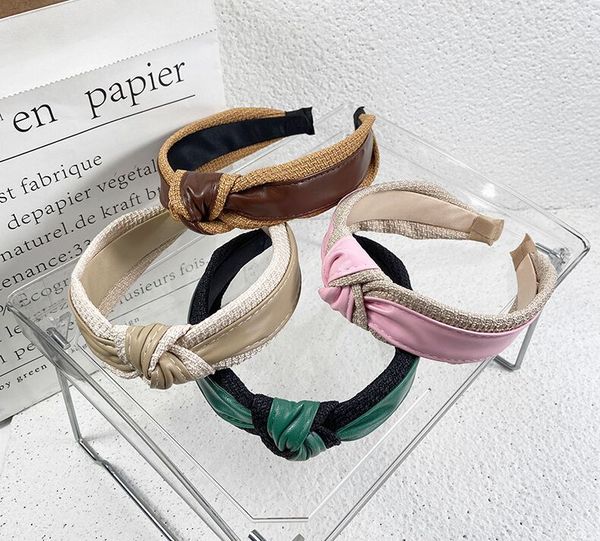 retro headband leather wide version hair hoop high-grade simple pu color bump hairpin 2023 spring hair band products hair accessories female, Black;brown
retro headband leather wide version hair hoop high-grade simple pu color bump hairpin 2023 spring hair band products hair accessories female, Black;brown