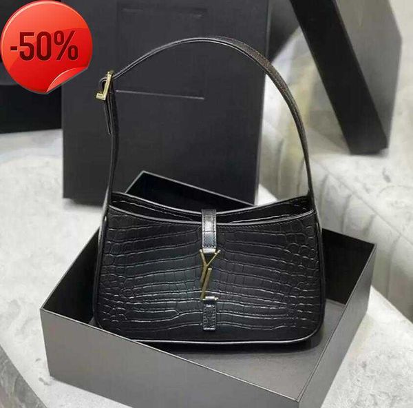 2022 quality armpit bags classic leather designer handbags for ladies shoulder baguette multi-color fashion wholesalee
2022 quality armpit bags classic leather designer handbags for ladies shoulder baguette multi-color fashion wholesalee