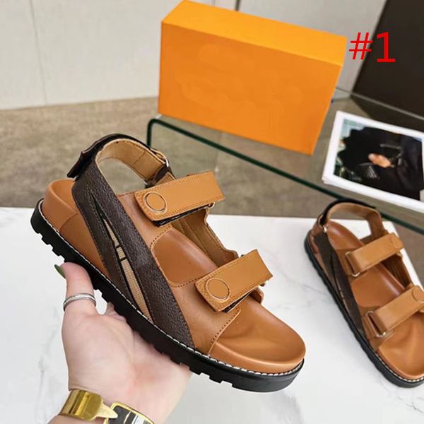 2023 designer women's sandals women's slide crystal calf leather casual shoes quilted platform summer beach adjustable slippers 35, Black
2023 designer women's sandals women's slide crystal calf leather casual shoes quilted platform summer beach adjustable slippers 35, Black