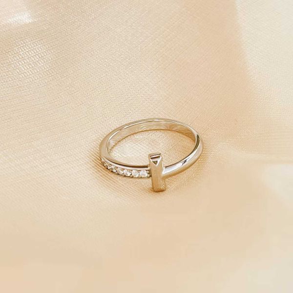 online celebrity s925 sterling silver tiffay t1 series single t half diamond ring exquisite daily versatile advanced edition original packag
online celebrity s925 sterling silver tiffay t1 series single t half diamond ring exquisite daily versatile advanced edition original packag