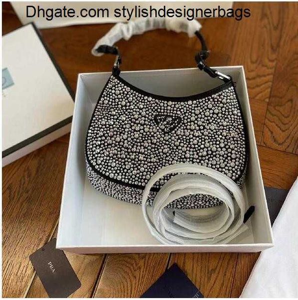 shoulder bags 2022 luxurys designer shoulder bags women crystal diamante handbags metallic beads glitter diamonds lady axillary bag crossbod
shoulder bags 2022 luxurys designer shoulder bags women crystal diamante handbags metallic beads glitter diamonds lady axillary bag crossbod