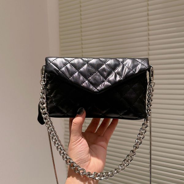 womens classic mini clamshell quilted fashion bag silver metal hardware chain leather portable diagonal span bag cross shoulder brand design
womens classic mini clamshell quilted fashion bag silver metal hardware chain leather portable diagonal span bag cross shoulder brand design