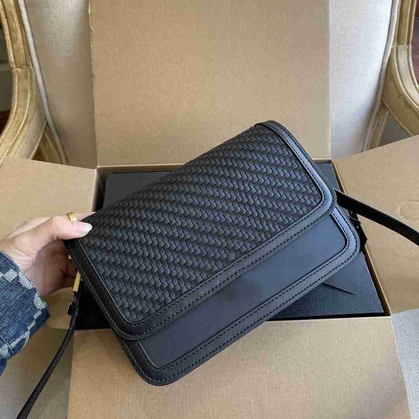 new arrival designer ladies woven handbags famous brands purses and handbags luxury women
new arrival designer ladies woven handbags famous brands purses and handbags luxury women
