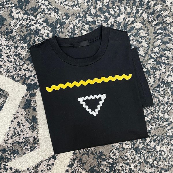 2023 men's wavy decorative cotton t shirt luxury brand designer quality spring and summer new casual short t, White;black
2023 men's wavy decorative cotton t shirt luxury brand designer quality spring and summer new casual short t, White;black