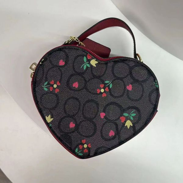 evening bags shoulder bag peach heart women floral handbag portable girl diagonal heart-shaped chain
evening bags shoulder bag peach heart women floral handbag portable girl diagonal heart-shaped chain