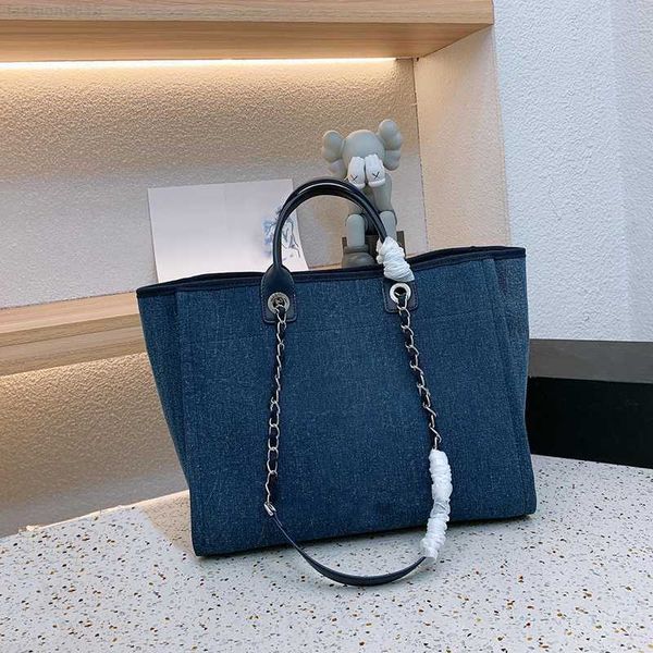 factory wholesale selling large capacity women's tote bags luxury ladies canvas beach hand bags designer bags
factory wholesale selling large capacity women's tote bags luxury ladies canvas beach hand bags designer bags
