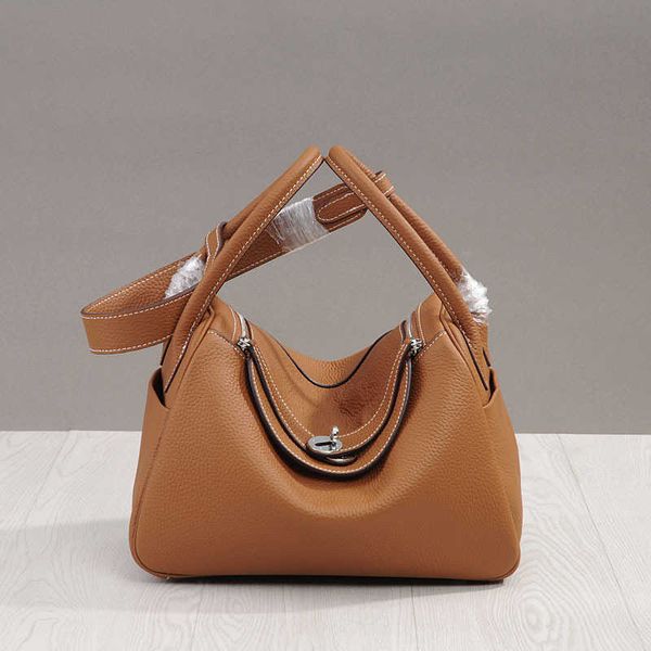 h lind casual bags summer new medicine case baolindi bag cowhide one shoulder hand leather women s
h lind casual bags summer new medicine case baolindi bag cowhide one shoulder hand leather women s