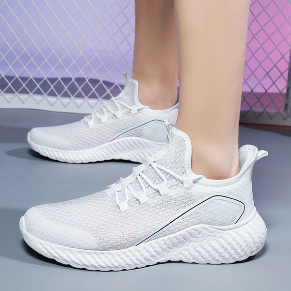 mens women sports casual shoes triple s black white sneakers man trainer running shoe43
mens women sports casual shoes triple s black white sneakers man trainer running shoe43